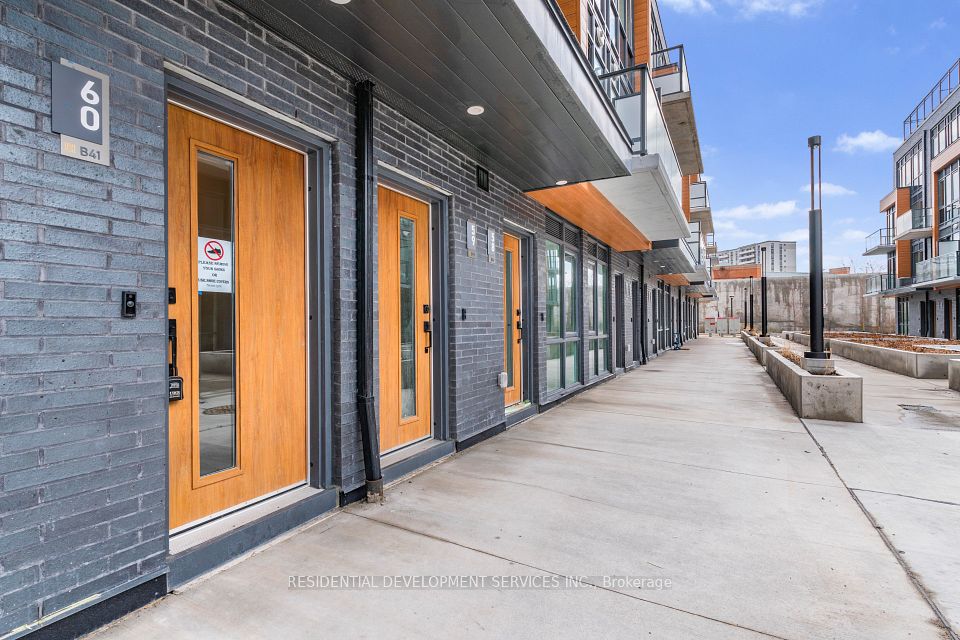 67 Curlew Drive 172 — 3-bedroom townhouse for sale in Parkwoods-Donalda, Toronto