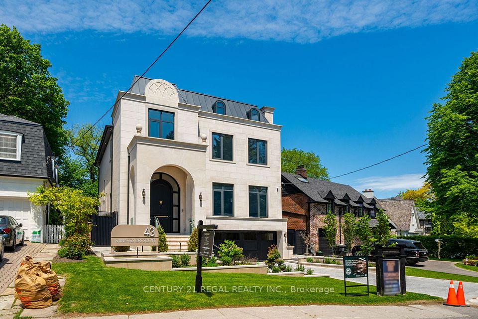 43 Wanless Crescent — new 5-bedroom luxury home with pool for sale in Bridle Path, Toronto