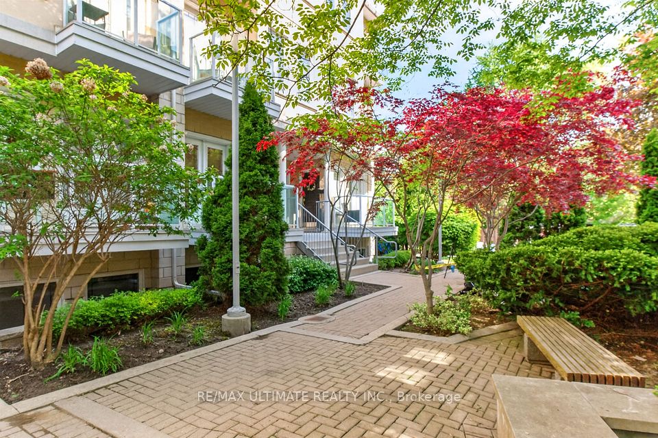 70 Byng Avenue 4 — 2-bedroom townhouse for sale in Willowdale East, Toronto
