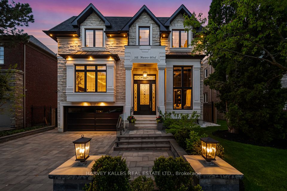 148 Munro Boulevard — 5-bedroom luxury 2-storey for sale in St. Andrew-Windfields, Toronto