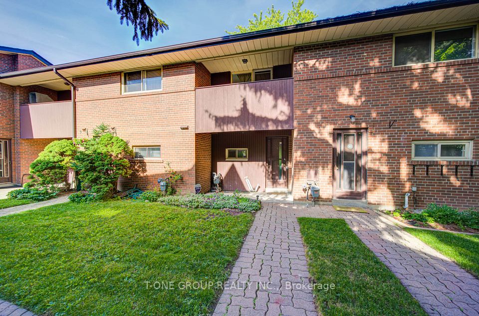 6 Esterbrooke Avenue 94 — 3-bedroom condo for sale in Don Valley Village, Toronto
