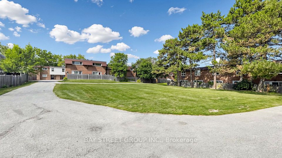 57 Godstone Road 117 — 3-bedroom townhouse for sale in Don Valley Village, Toronto