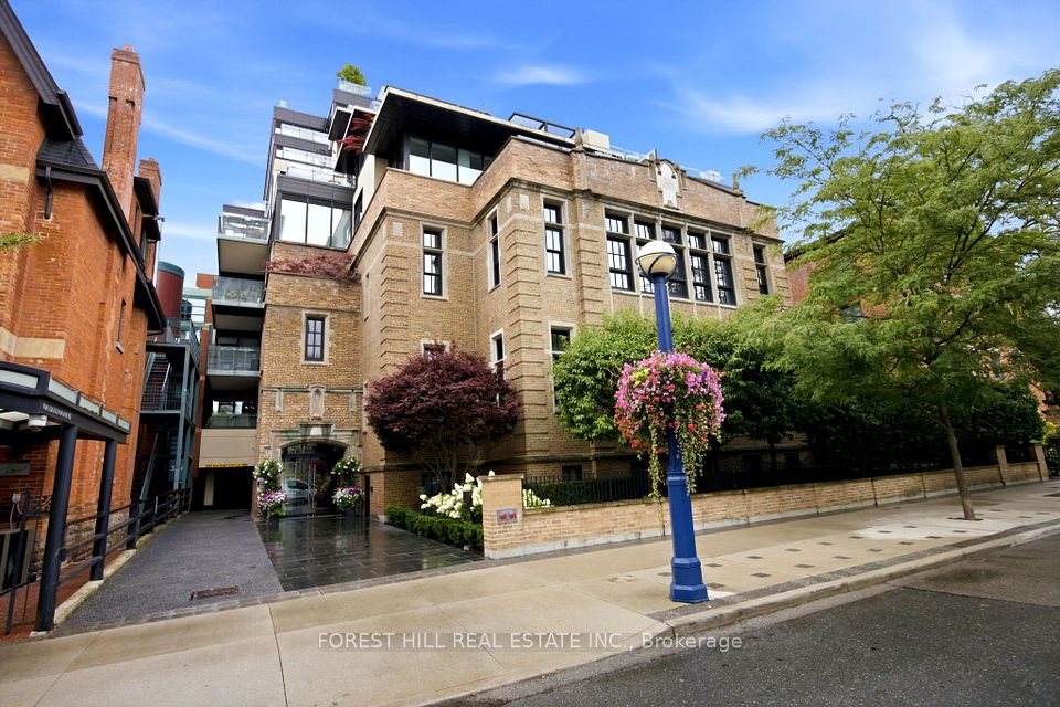 36 Hazelton Avenue 4C — 2-bedroom luxury apartment for sale in Annex, Toronto