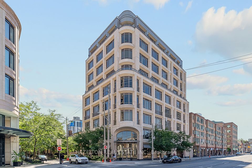 128 Hazelton Avenue 802 — 3-bedroom luxury apartment for sale in Annex, Toronto