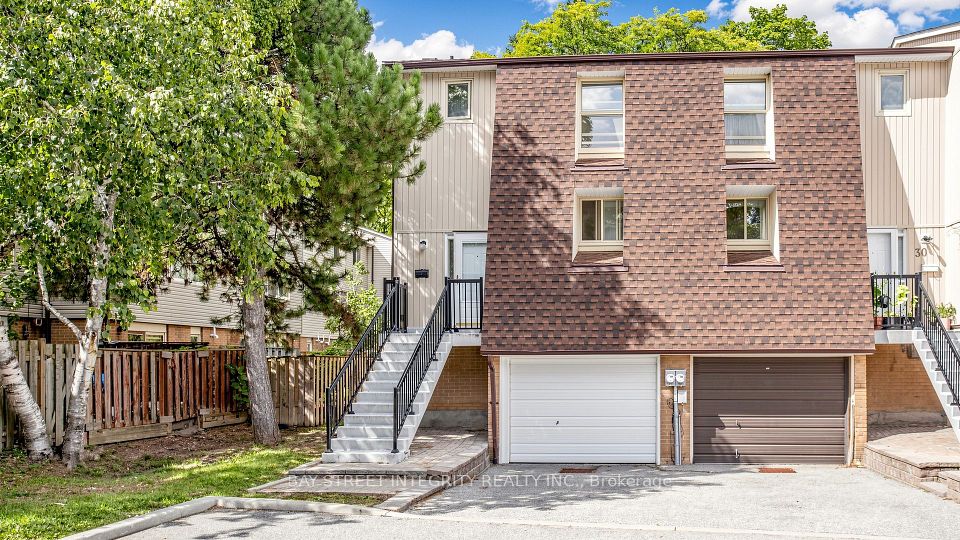 28 Townsend Road — 3-bedroom condo for sale in Hillcrest Village, Toronto