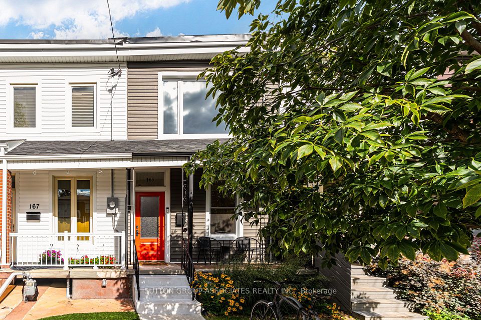 165 Sheridan Avenue — 3-bedroom townhouse for sale in Little Portugal, Toronto