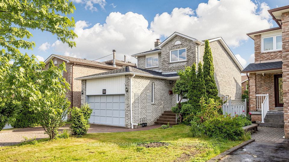 70 Halfmoon Square — 4-bedroom freehold for sale in Highland Creek, Toronto