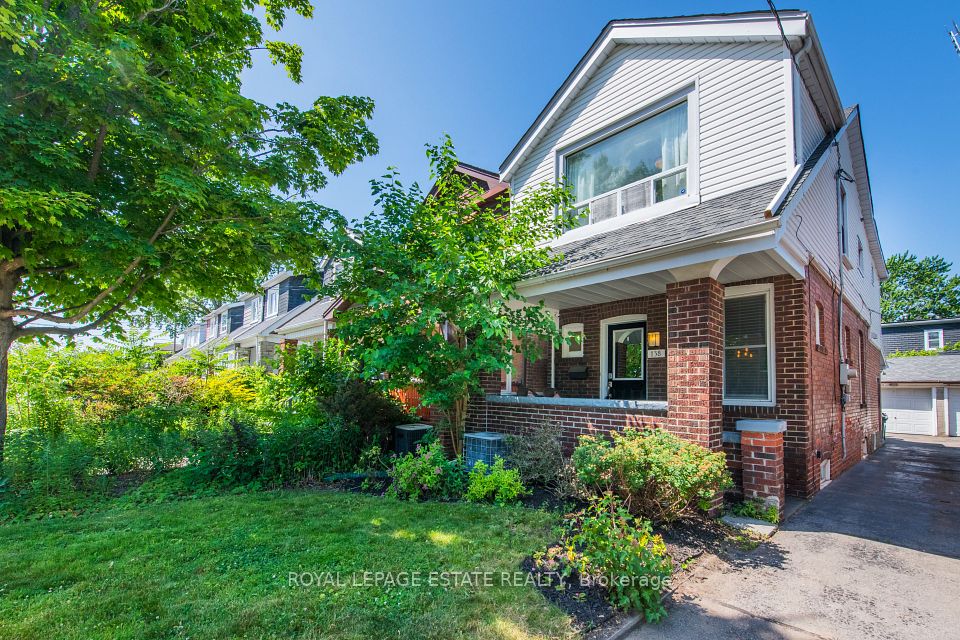 138 Woodmount Avenue — 3-bedroom freehold for sale in Danforth Village-East York, Toronto