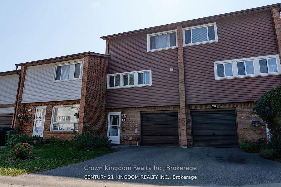 30 Wingarden Court 80 — 3-bedroom condo for sale in Malvern, Toronto