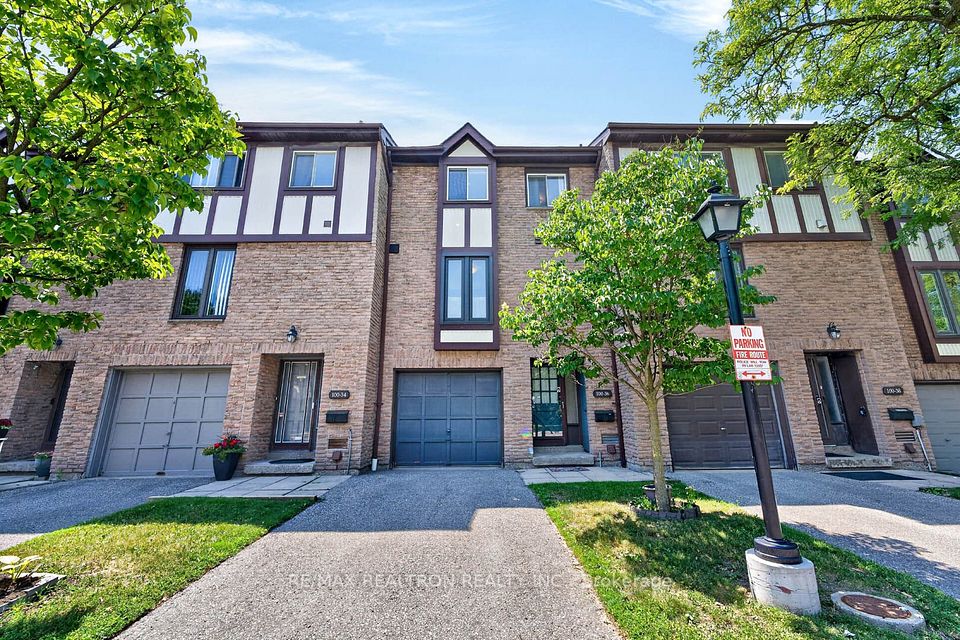 Toronto Townhouses Worth a Look – July, Week 3