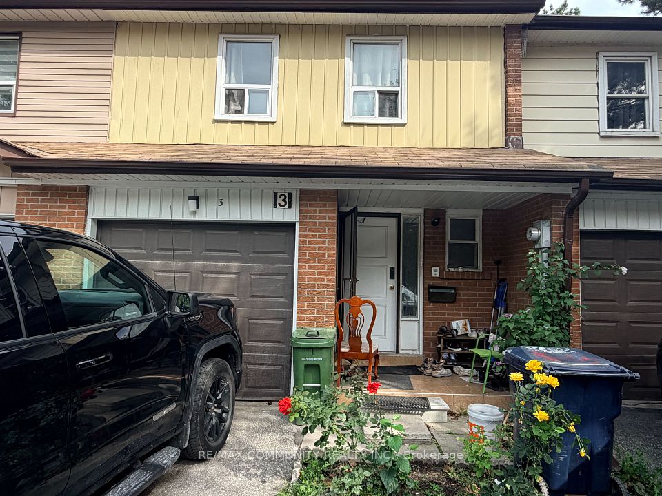101 Dundalk Drive 3 — 5-bedroom condo for sale in Dorset Park, Toronto