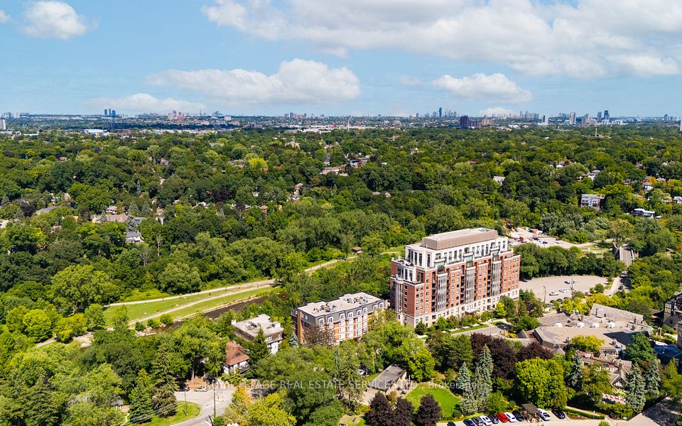 50 Old Mill Road 501 — 2-bedroom luxury apartment for sale in Kingsway South, Toronto