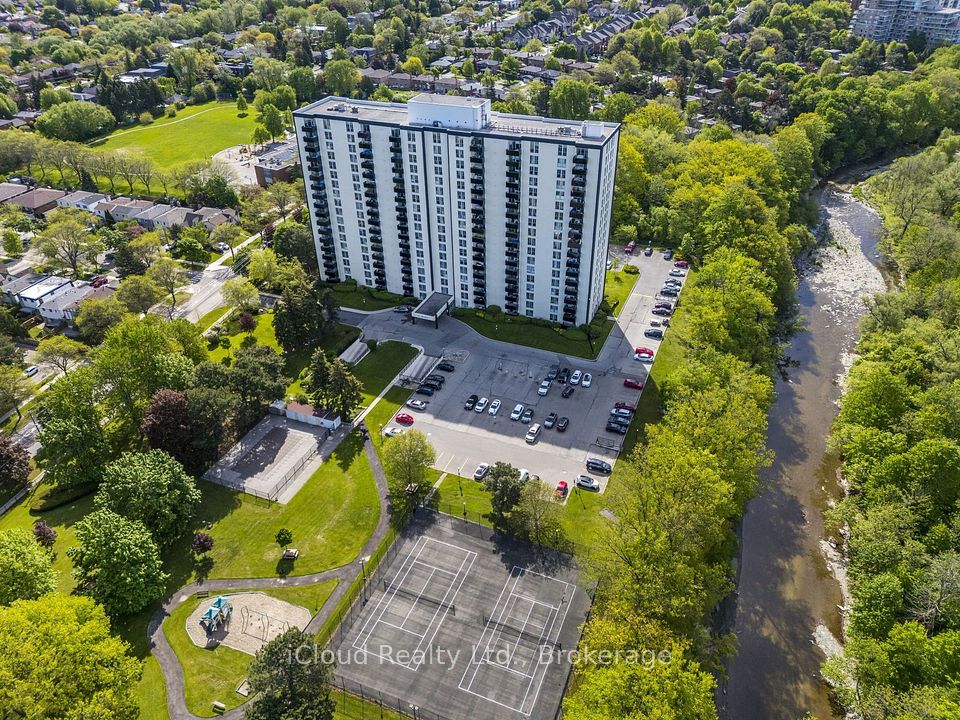 Toronto: Condos Listed This Week – May, Week 4