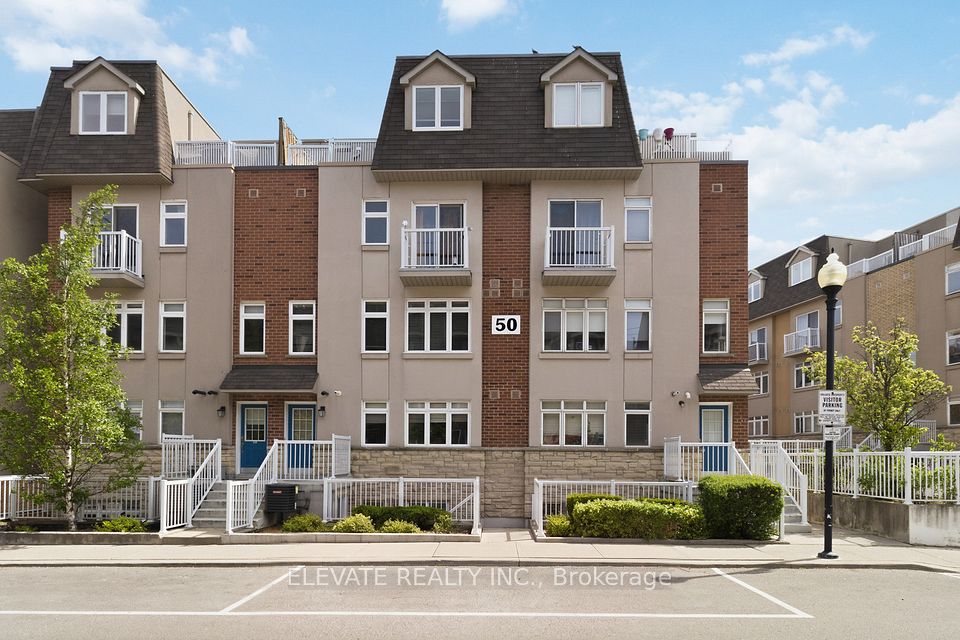 50 Turntable Crescent 54 — 2-bedroom townhouse for sale in Dovercourt-Wallace Emerson-Junction, Toronto