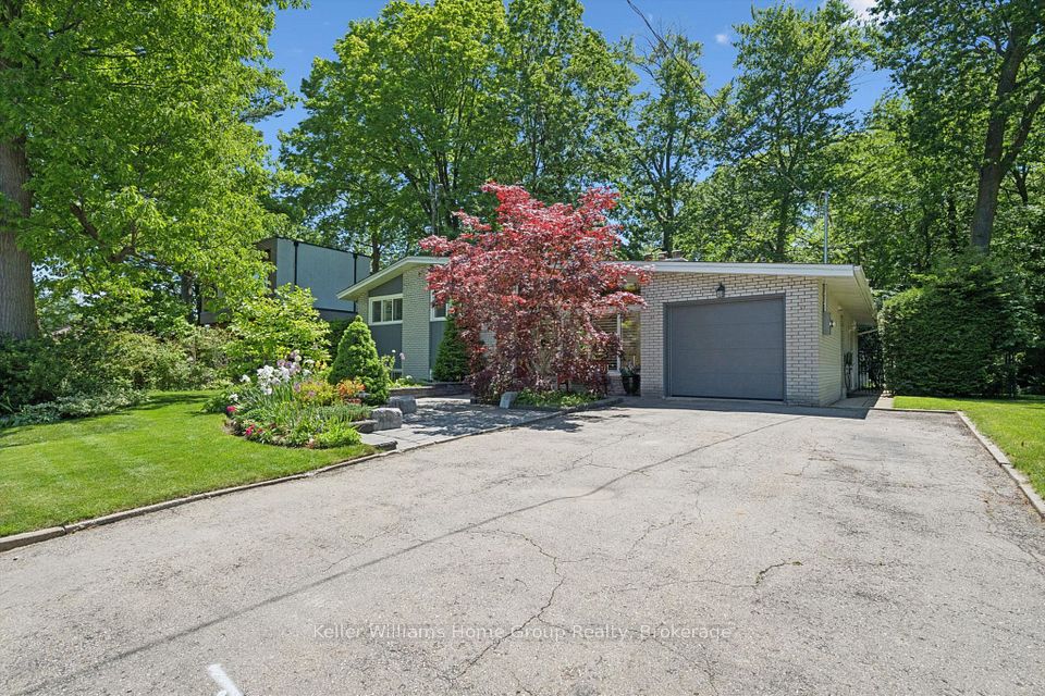 2166 Corsair Road — 3-bedroom freehold for sale in Cooksville, Mississauga