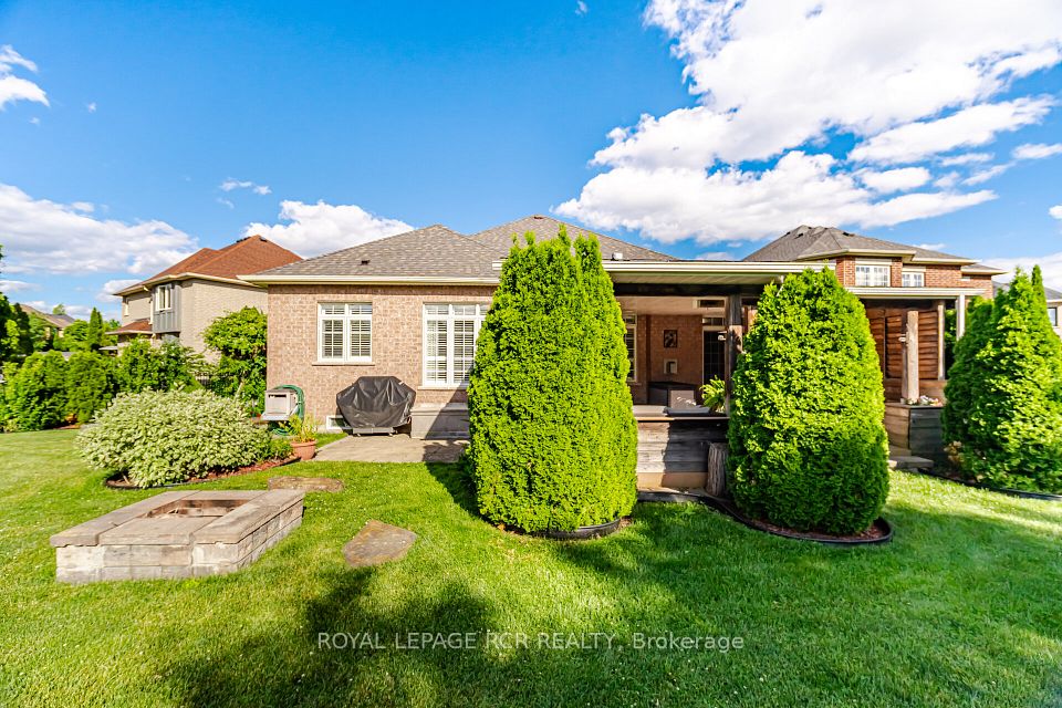 939 Brass Winds Place — 5-bedroom freehold for sale in Meadowvale Village, Mississauga