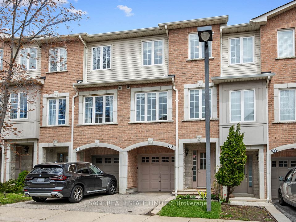3071 Treadwells Drive 5 — 3-bedroom condo for sale in Applewood, Mississauga