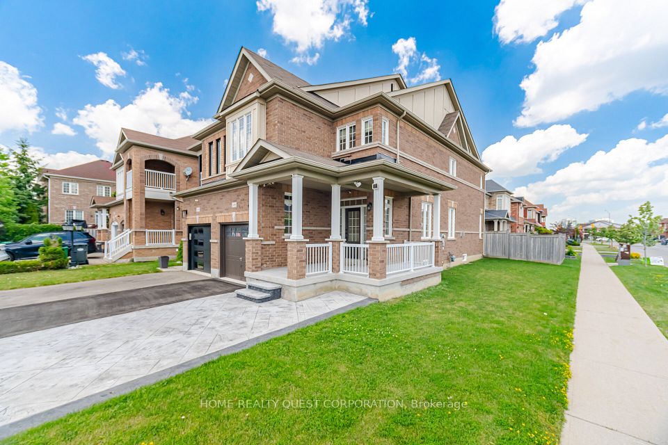 4301 Trail Blazer Way — 3-bedroom freehold for sale in Hurontario, Mississauga
