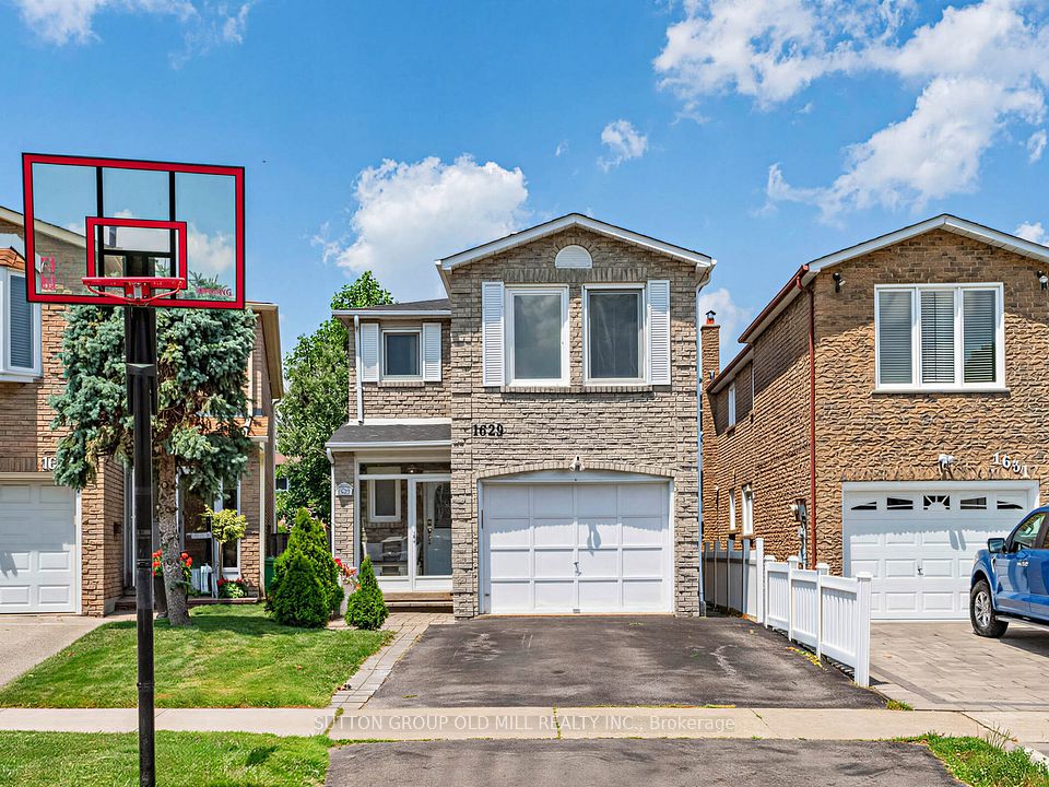 1629 Dewberry Crescent — 4-bedroom freehold for sale in Rathwood, Mississauga