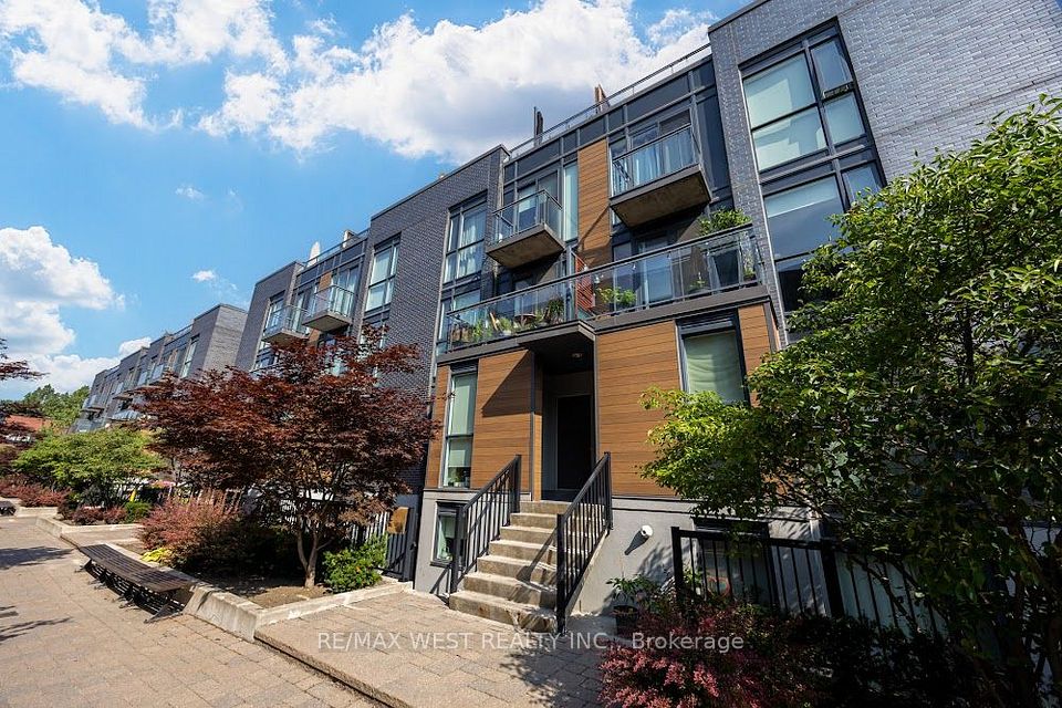 47 Macaulay Avenue 603 — 3-bedroom townhouse for sale in Dovercourt-Wallace Emerson-Junction, Toronto