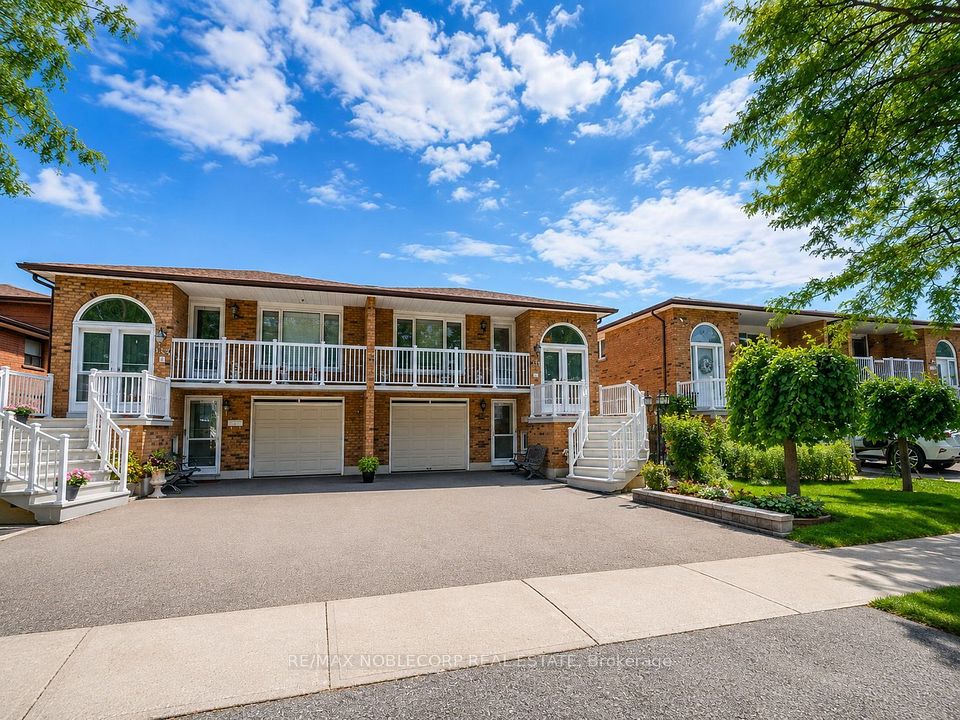 131 Yatescastle Drive — 4-bedroom freehold for sale in Glenfield-Jane Heights, Toronto