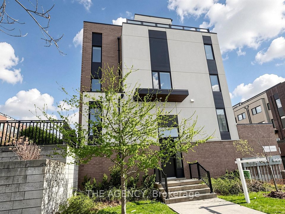 55 Thomas Mulholland Drive 1 — 5-bedroom townhouse for sale in Downsview-Roding-CFB, Toronto
