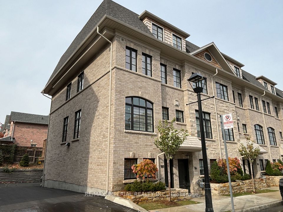 70 Lunar Crescent 185 — 3-bedroom condo for sale in Streetsville, Mississauga