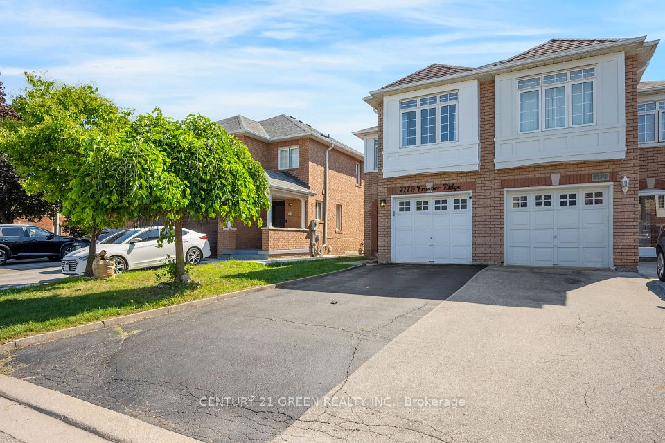 7179 Frontier Ridge — 4-bedroom freehold for sale in Meadowvale Village, Mississauga