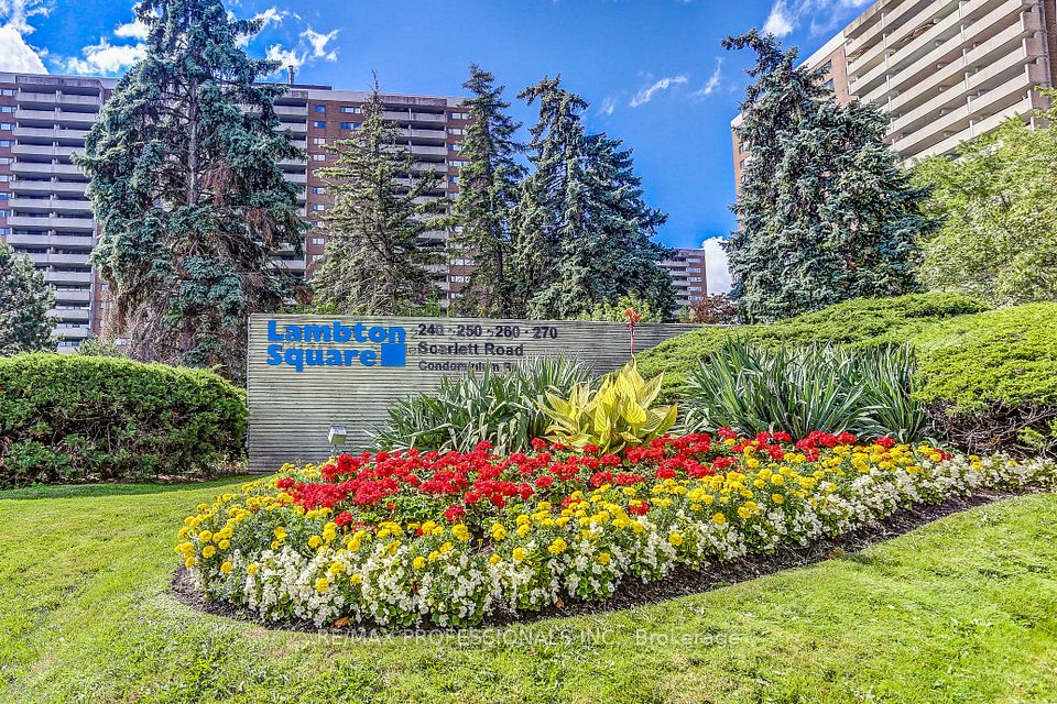 260 Scarlett Road 207 — 1-bedroom condo for sale in Rockcliffe-Smythe, Toronto
