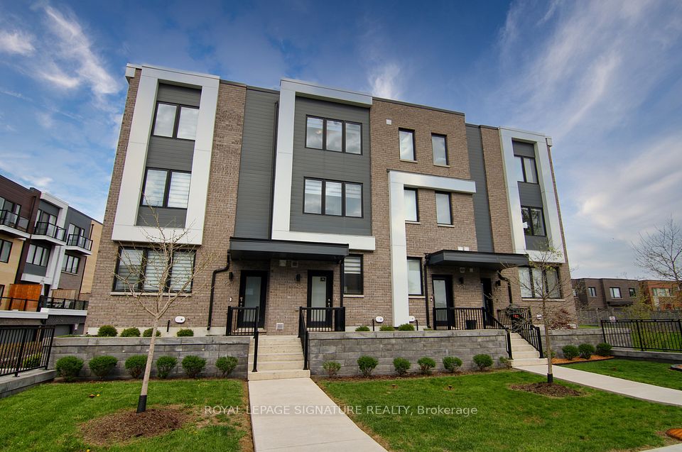90 Stanley Greene Boulevard 2 — 4-bedroom townhouse for sale in Downsview-Roding-CFB, Toronto
