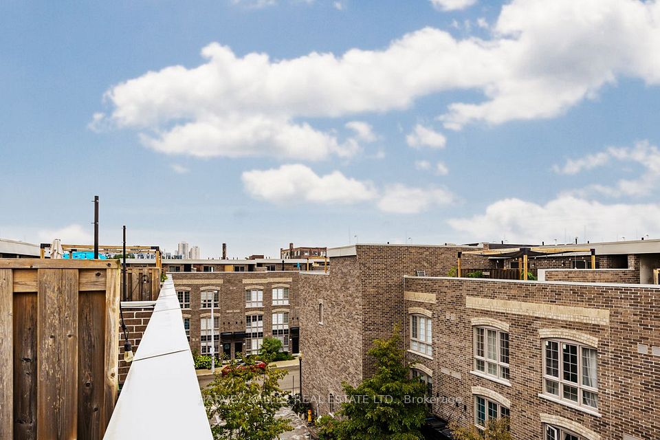 1 Elsie Lane 61 — 3-bedroom townhouse for sale in Dovercourt-Wallace Emerson-Junction, Toronto