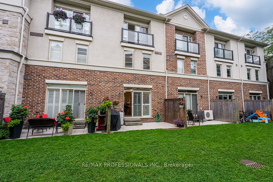 636 Evans Avenue 63 — 3-bedroom condo for sale in Alderwood, Toronto