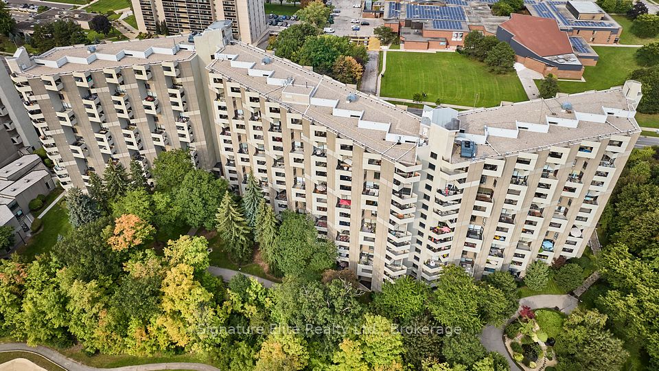 288 Mill Road C35 — 2-bedroom condo for sale in Markland Wood, Toronto