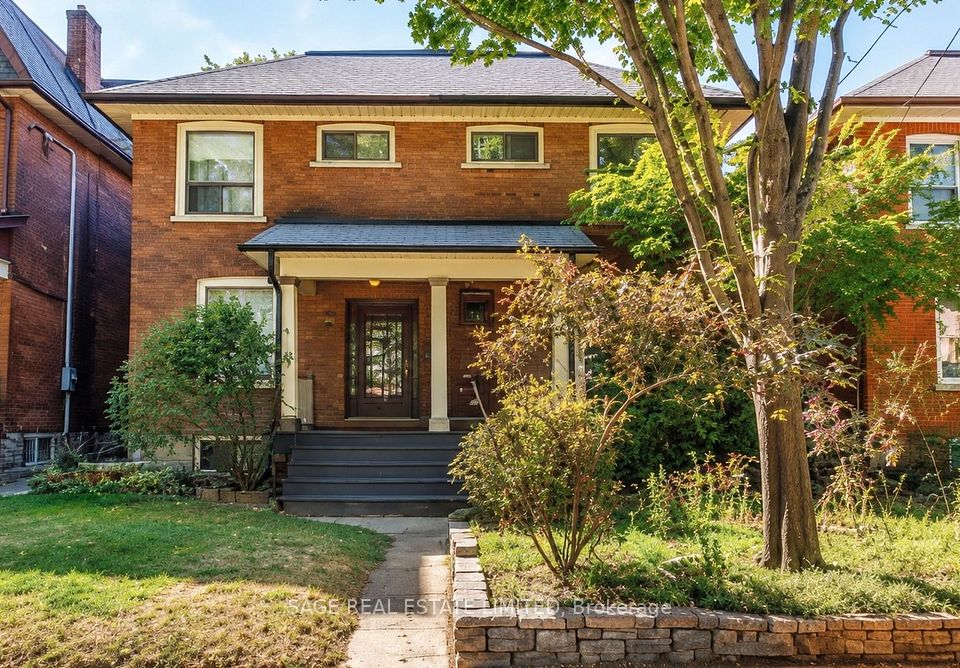 130 West Lodge Avenue — 3-bedroom freehold for sale in Roncesvalles, Toronto