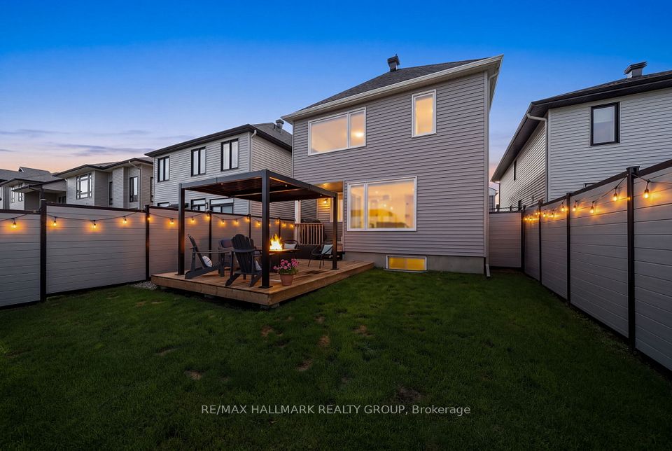 917 Atrium Ridge — 3-bedroom two-storey for sale in Riverside South, Ottawa