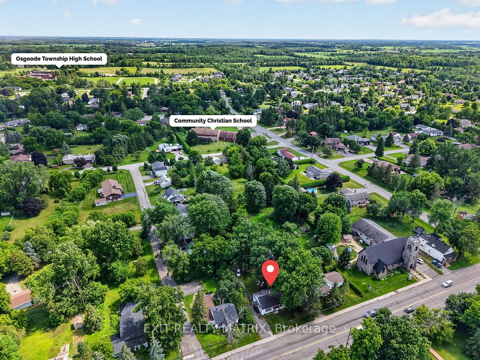 8150 Victoria Street — 2-bedroom bungalow for sale in Metcalfe, Ottawa
